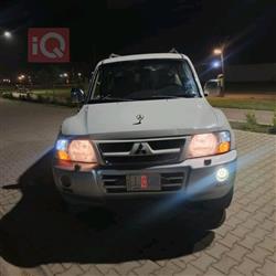 ميتسوبيشي باجيرو